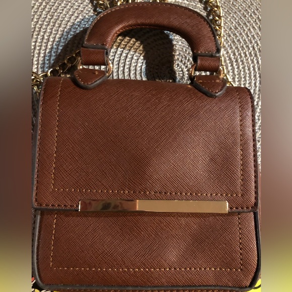 Brown Leather mini 9”inch pocketbook - Picture 3 of 13